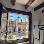 Casona Arquillo Del Judío