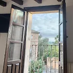 Casona Arquillo Del Judío *