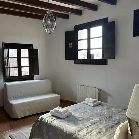 Casona Arquillo Del Judio 別荘 *
