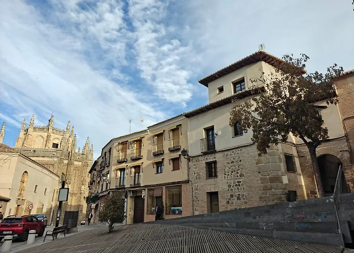 Casona Arquillo Del Judio *