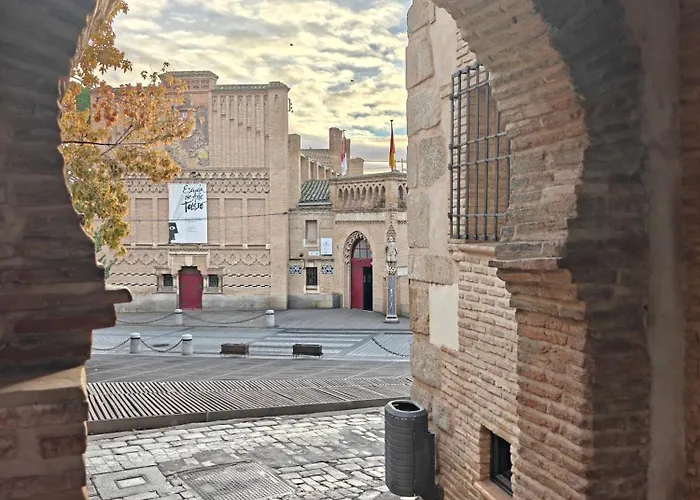 Casona Arquillo Del Judio *